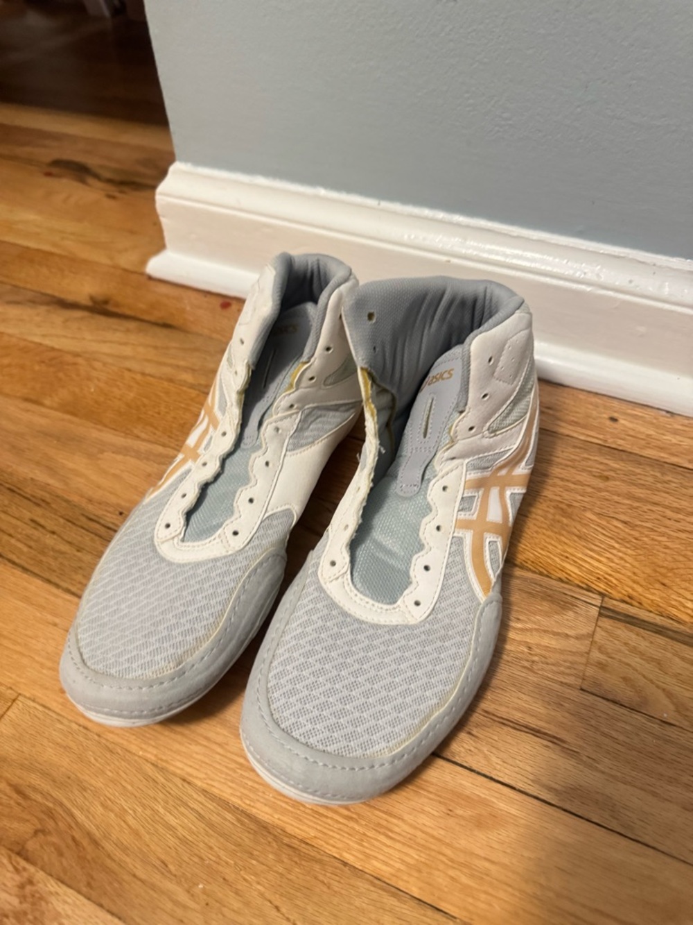 ASICS Gray & Beige Mid-Top Athletic Sneakers